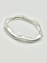 Wavy Hinge Bracelet in Silver and Gold