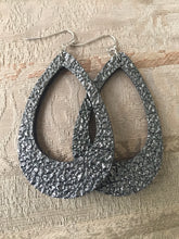 KINDA SPARKLY SILVER FAUX LEATHER HOLLOW DROP EARRINGS