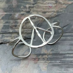 Silver Plated Adjustable Bracelet Peace Sign